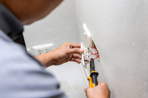 Best Electrical Contractors for Businesses  in Holiday Shores, IL